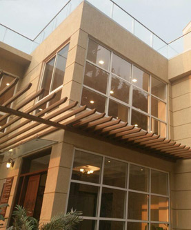 Bella Casa Club House - Curtain wall glazing, Glass Railing